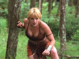 Gabrielle crouching