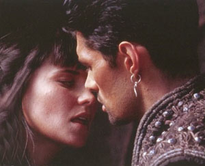 Xena and Ares kissing